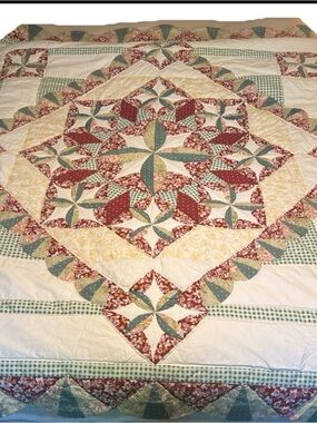 Vintage Cottage Patchwork Quilt & Matching Sham Set Queen Full